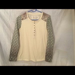 Aventura ORGANIC Henley LONG SLEEVE Whisper White NWT Small